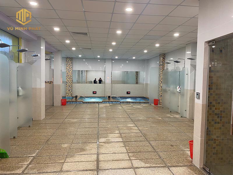 Toàn cạnh Khu tắm onsen được thiết kế rộng rãi